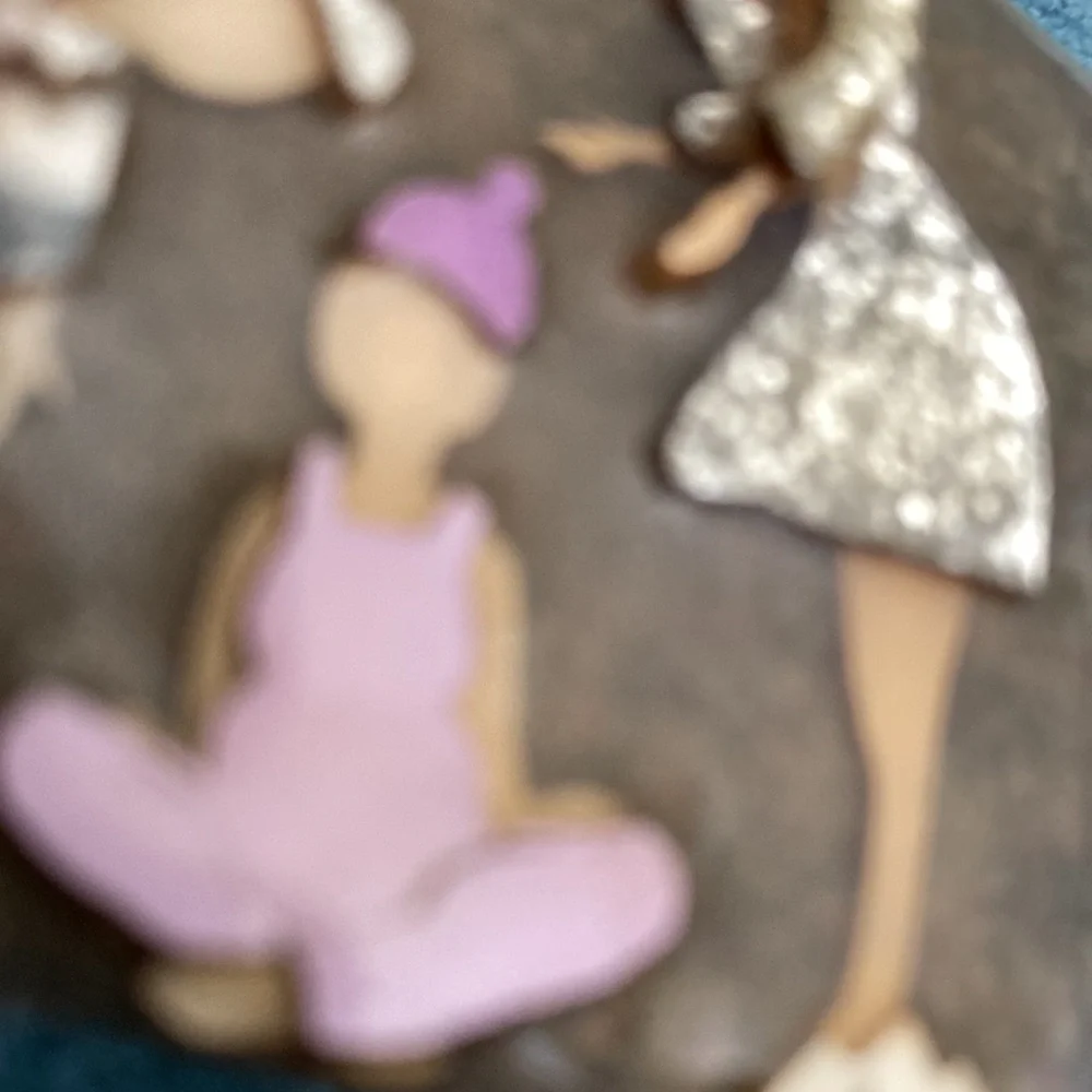 Lucinda People pin