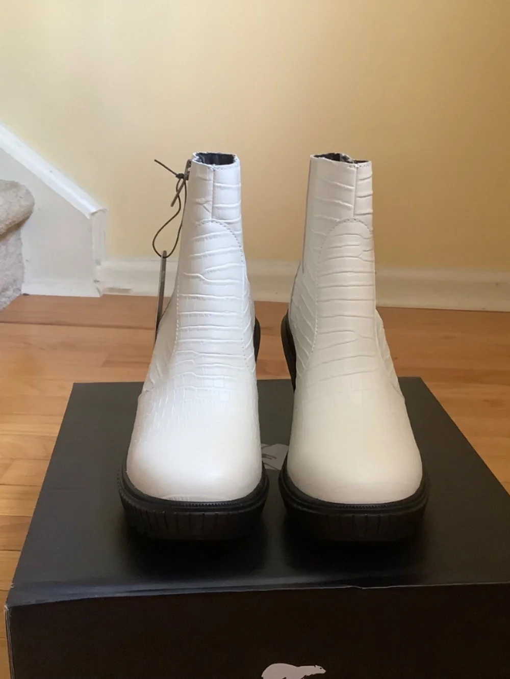Sorrelli savvy ridged water