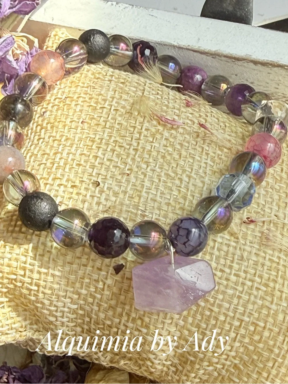 Alquimia delicate iridescent