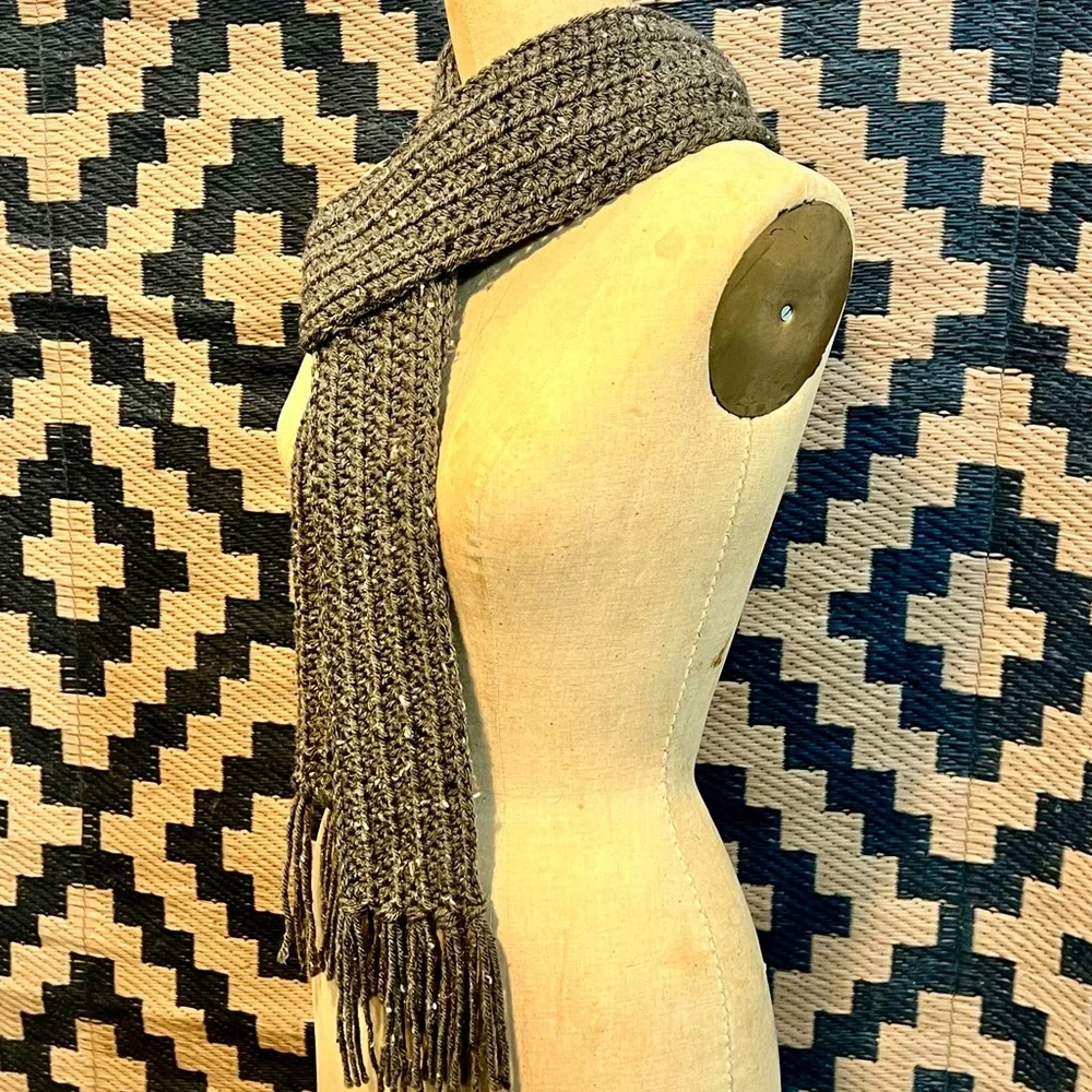 Handmade long crochet knit scarf earthy outdoorsy brown‎ skinny 4” wide fringe