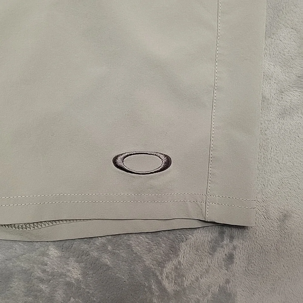 Oakley shorts mens