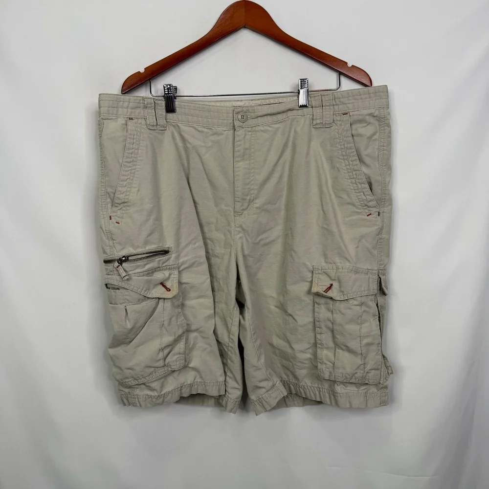 Columbia Men 40 Khaki Tan Cotton Cargo Shorts XM4592 Outdoor Hiking Utility