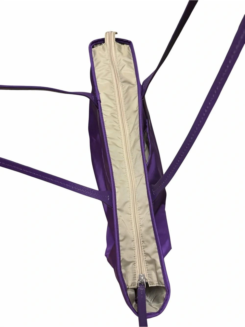 Tumi beautiful voyageur