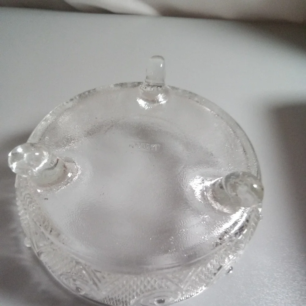 Avon vintage clear