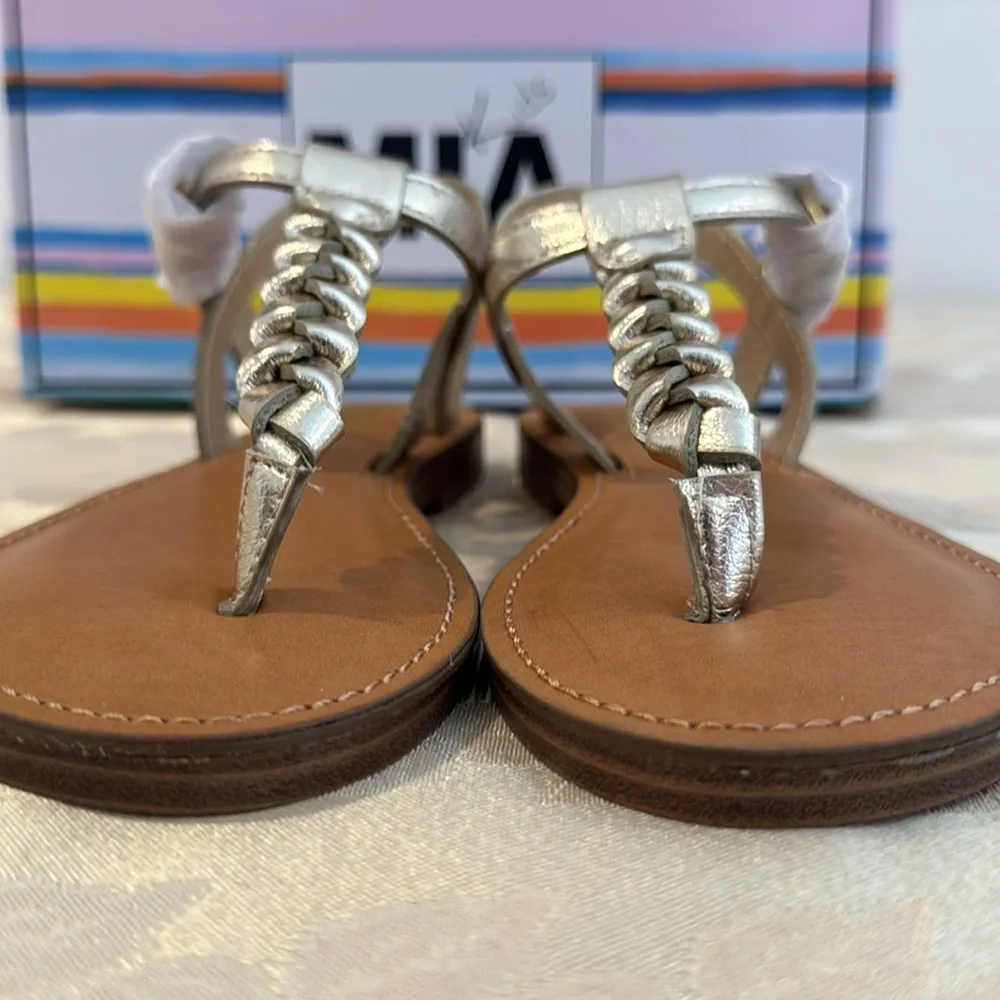 Mia Kids Annan T Strap Sandal. Side 12.