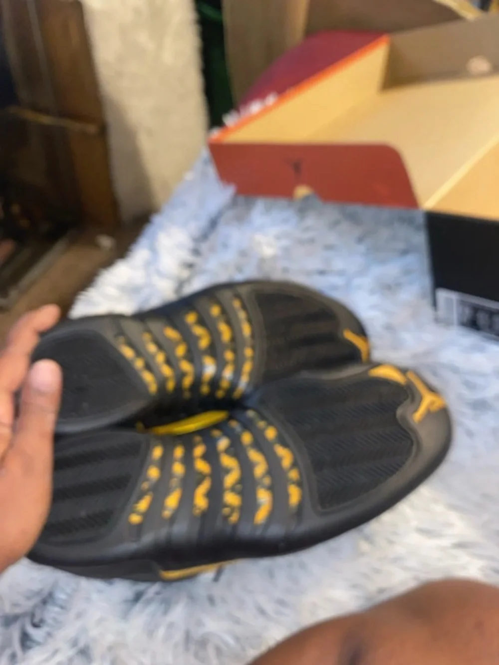 Jordan grip contrast