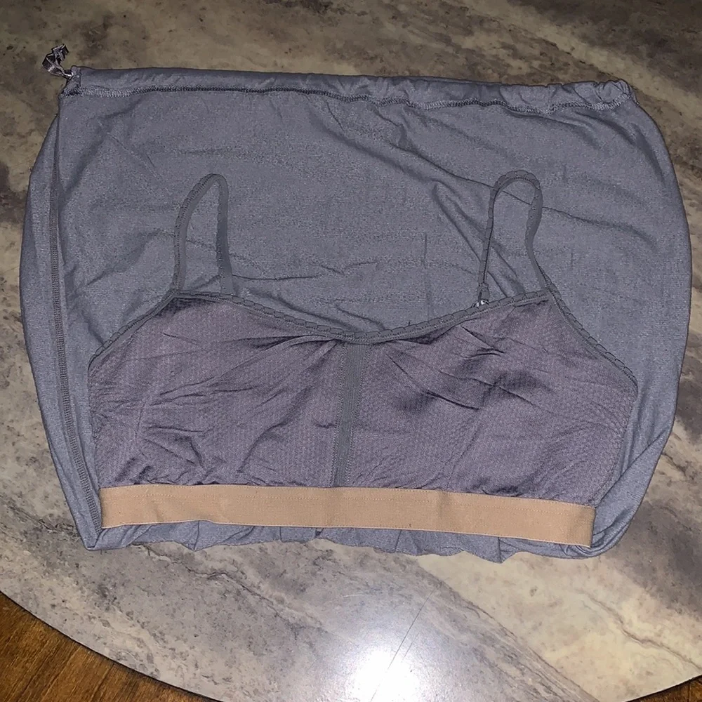 lululemon athletica •chafe lining
