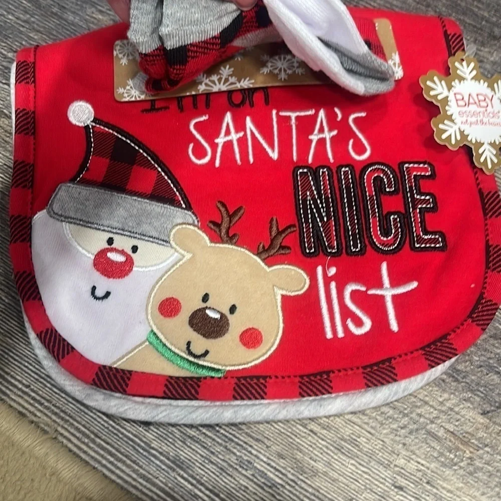 Baby Essentials baby’s bibs