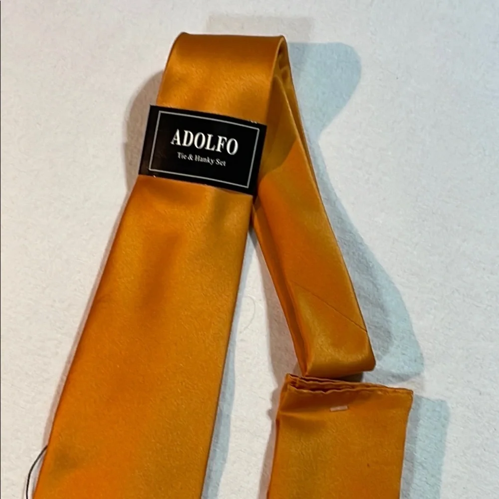 Adolfo Gold Satin Necktie NWT with handkerchief