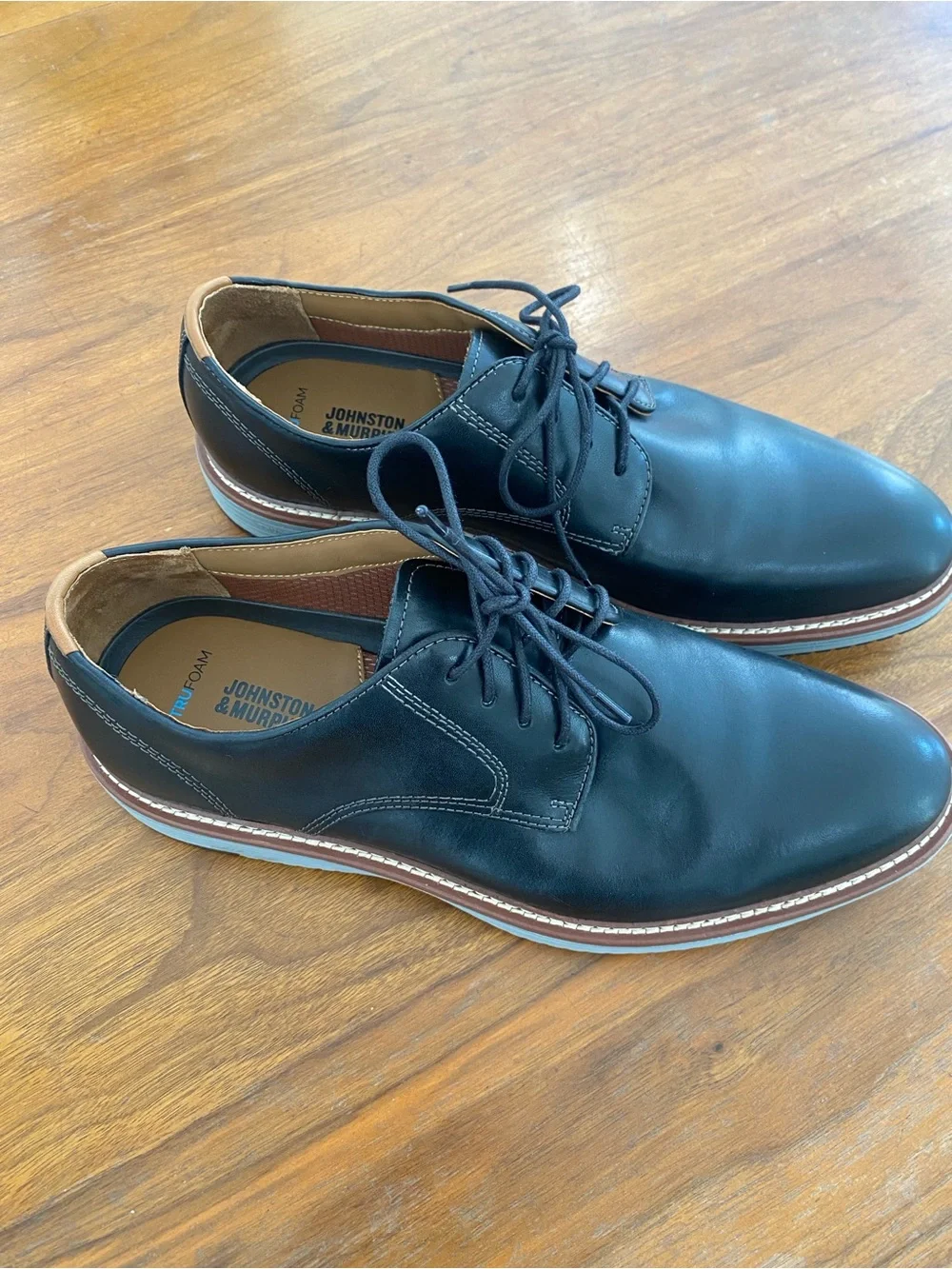 Johnston & Murphy polished dress