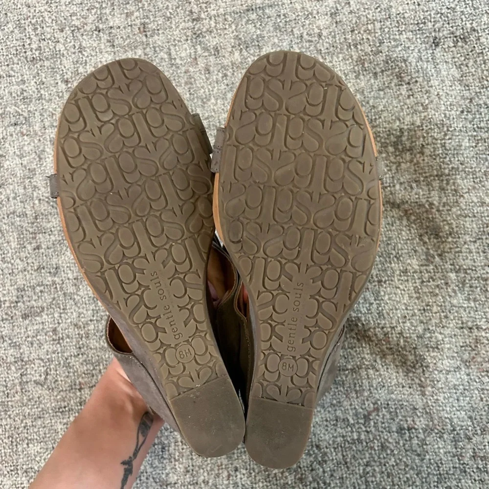 Gentle Souls Suede Iriwin Sandal