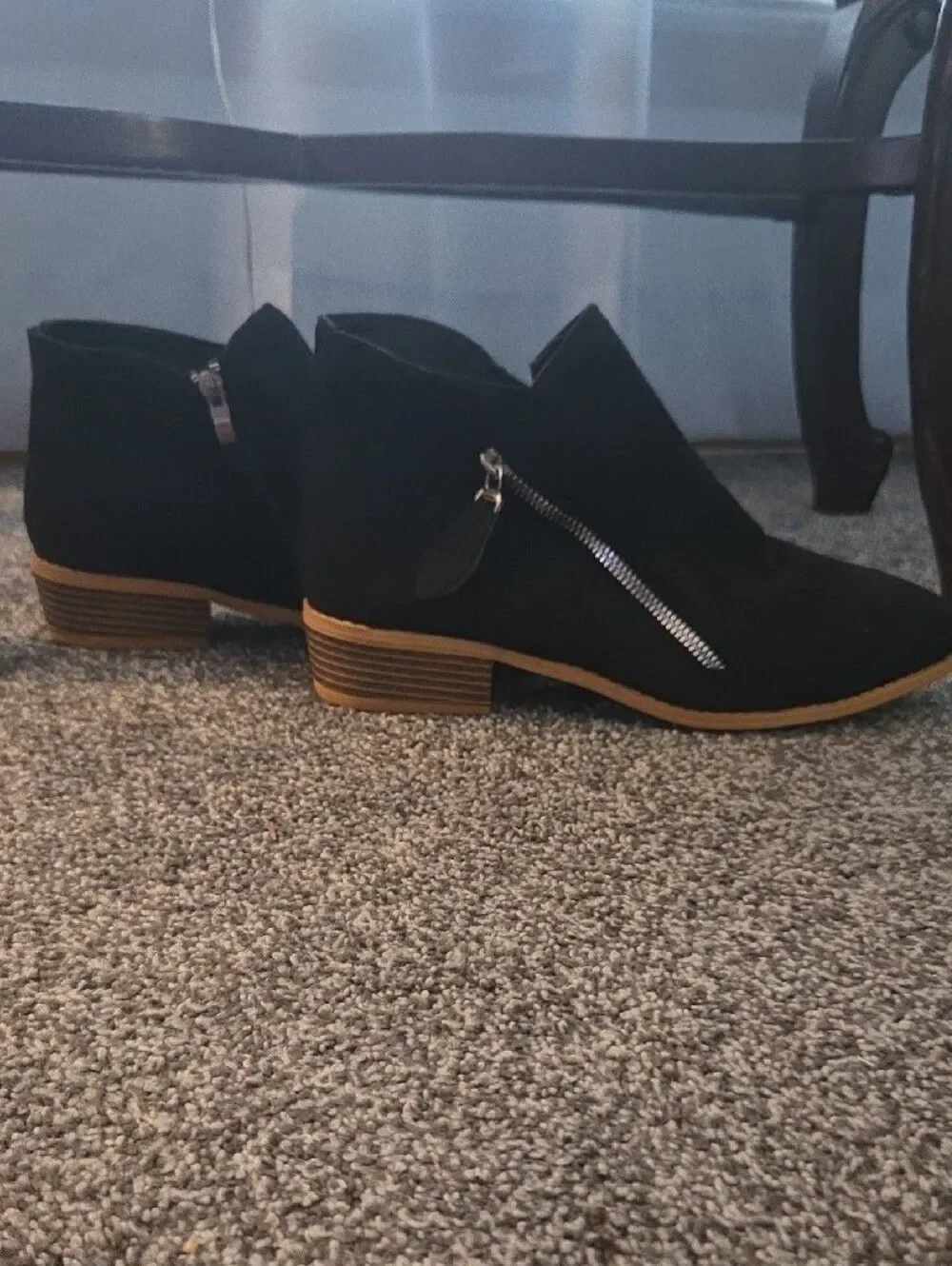 N/A black suede