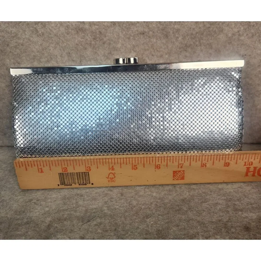 Valerie Stevens silver closure women