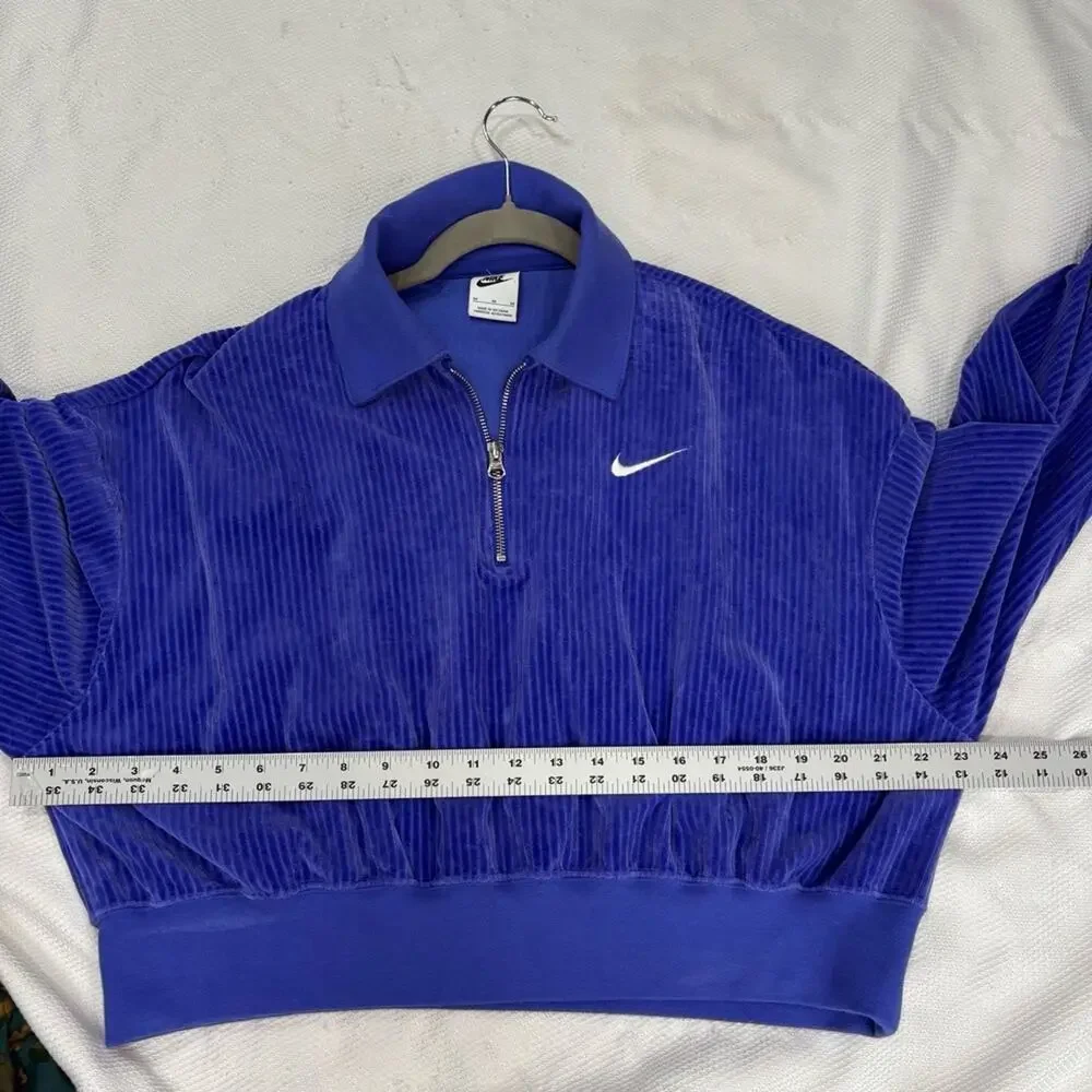 Nike sweater womens