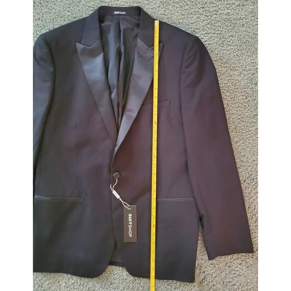 SuitShop brand style