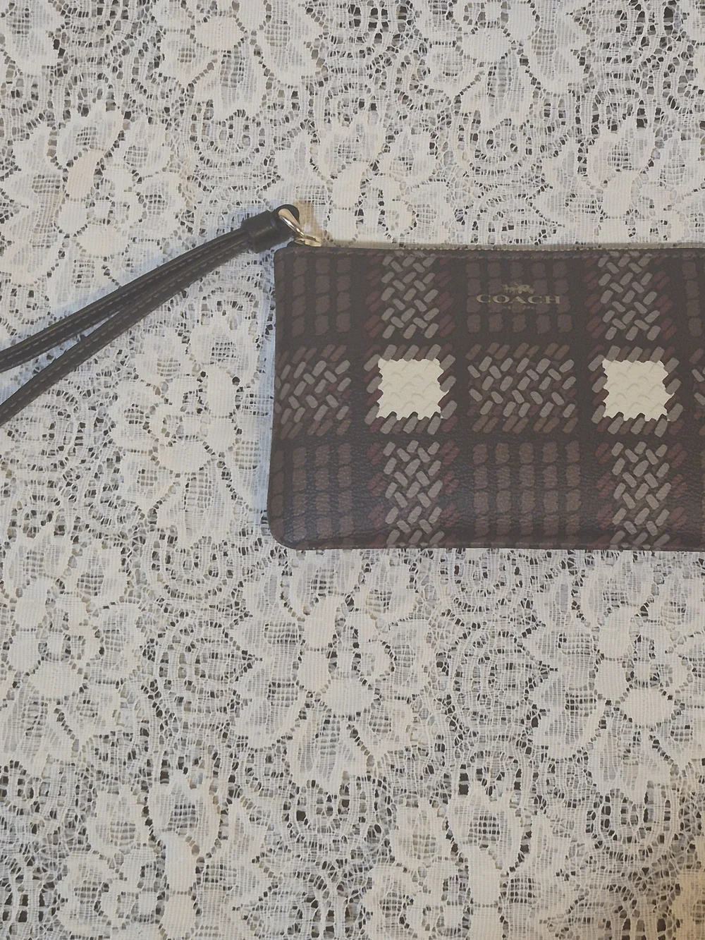 Coach Corner Zip Wristlet Brushed Plaid Brown CN012 NWOT 6x4