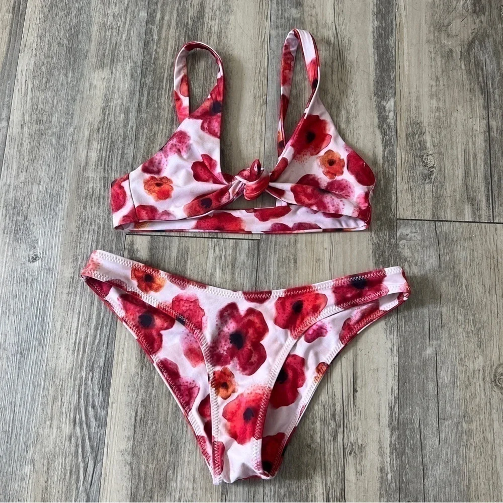 Stone Fox Swim excellent used