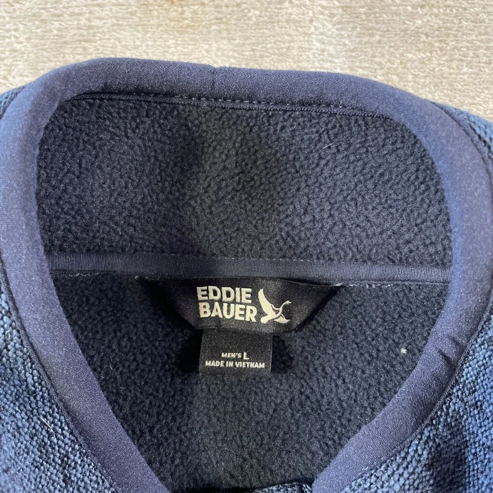Eddie Bauer measurements chest