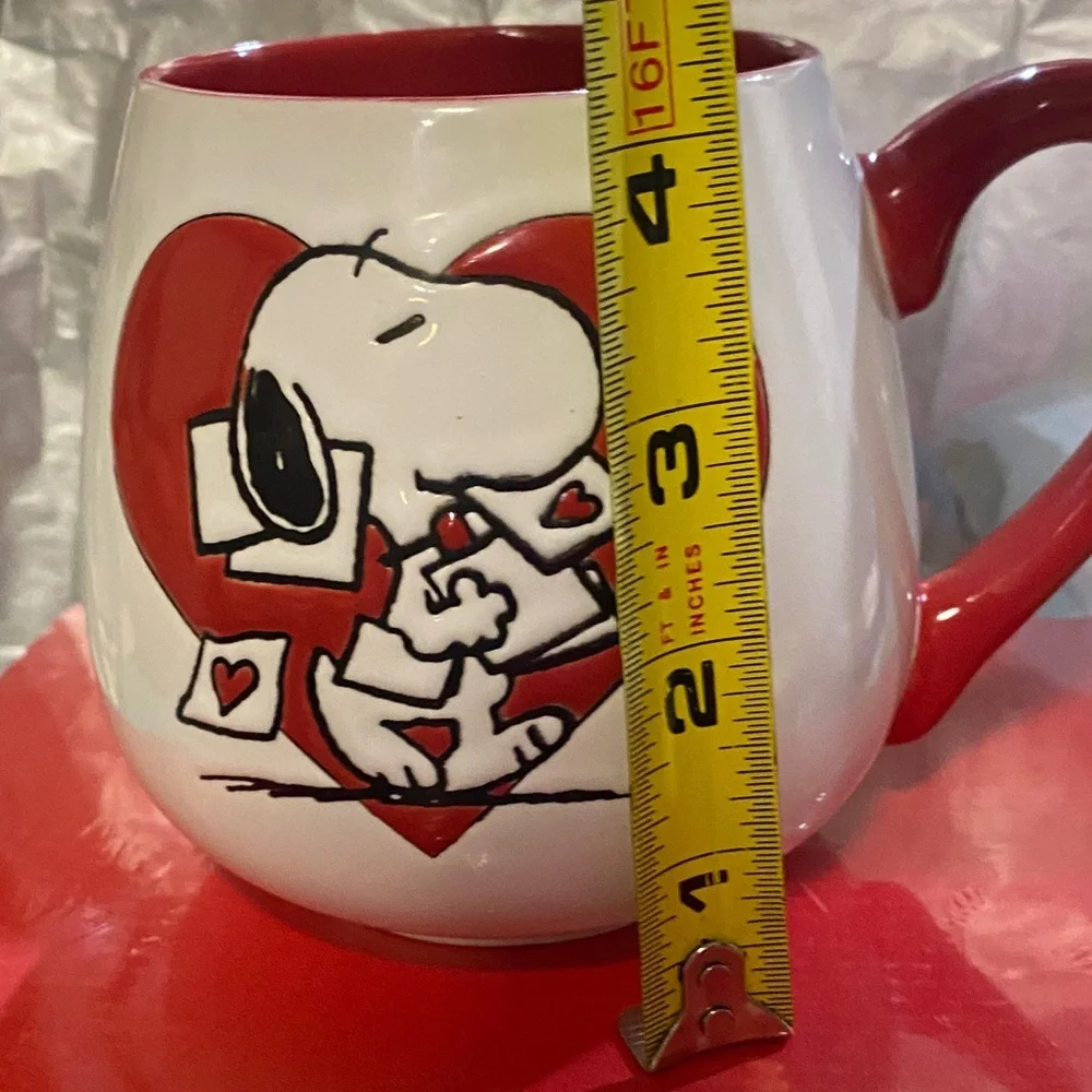 Snoopy Collector’s Heart Mug Love Valentines Ceramic