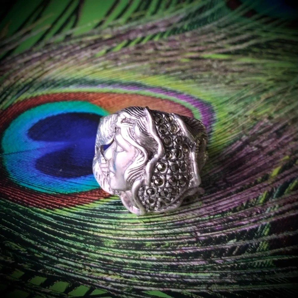 Vintage Woodland Goddess Marcasite sterling silver ring