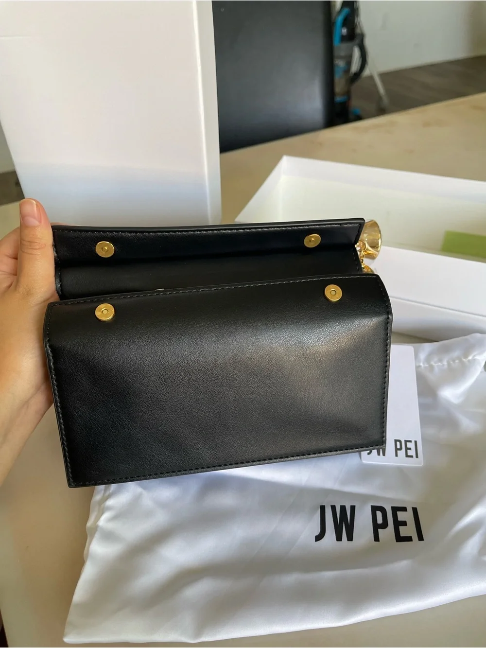 JW PEI sleek black
