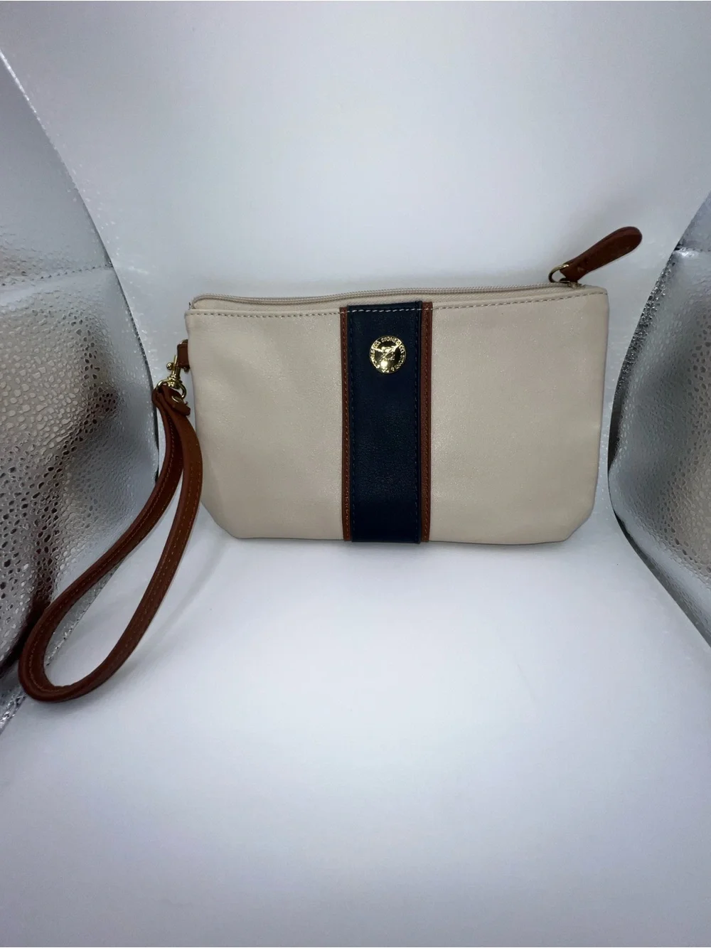Stone & Co. sleek cream