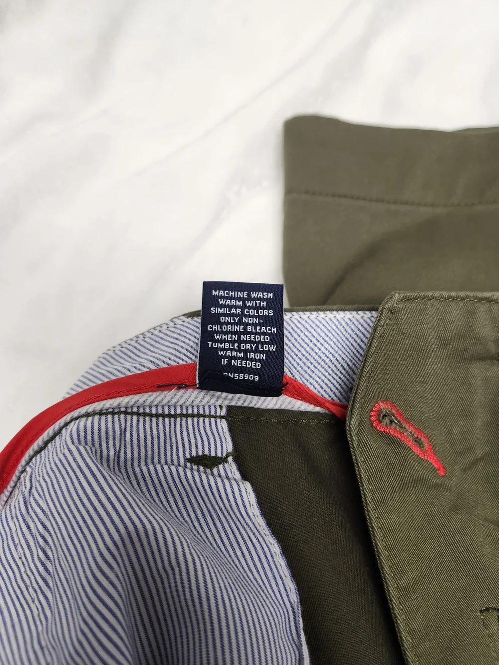 Daniel Cremieux tailored flat