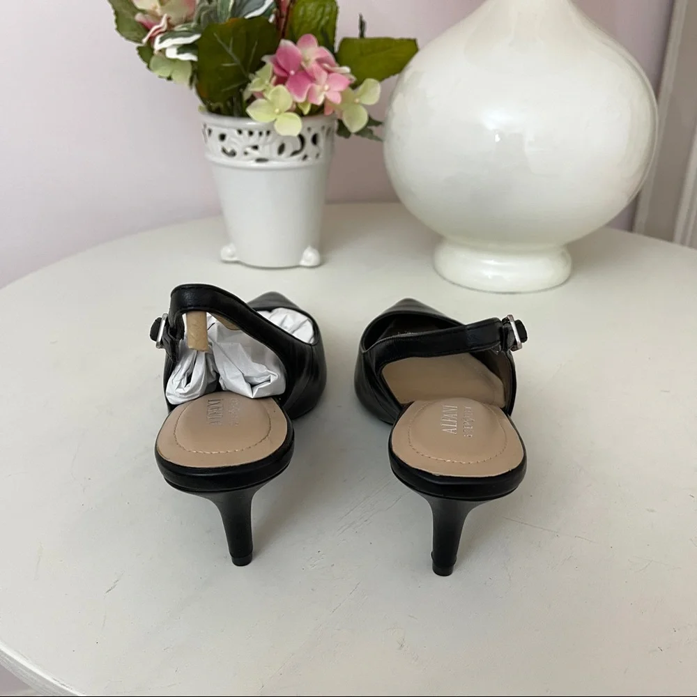 Alfani women step