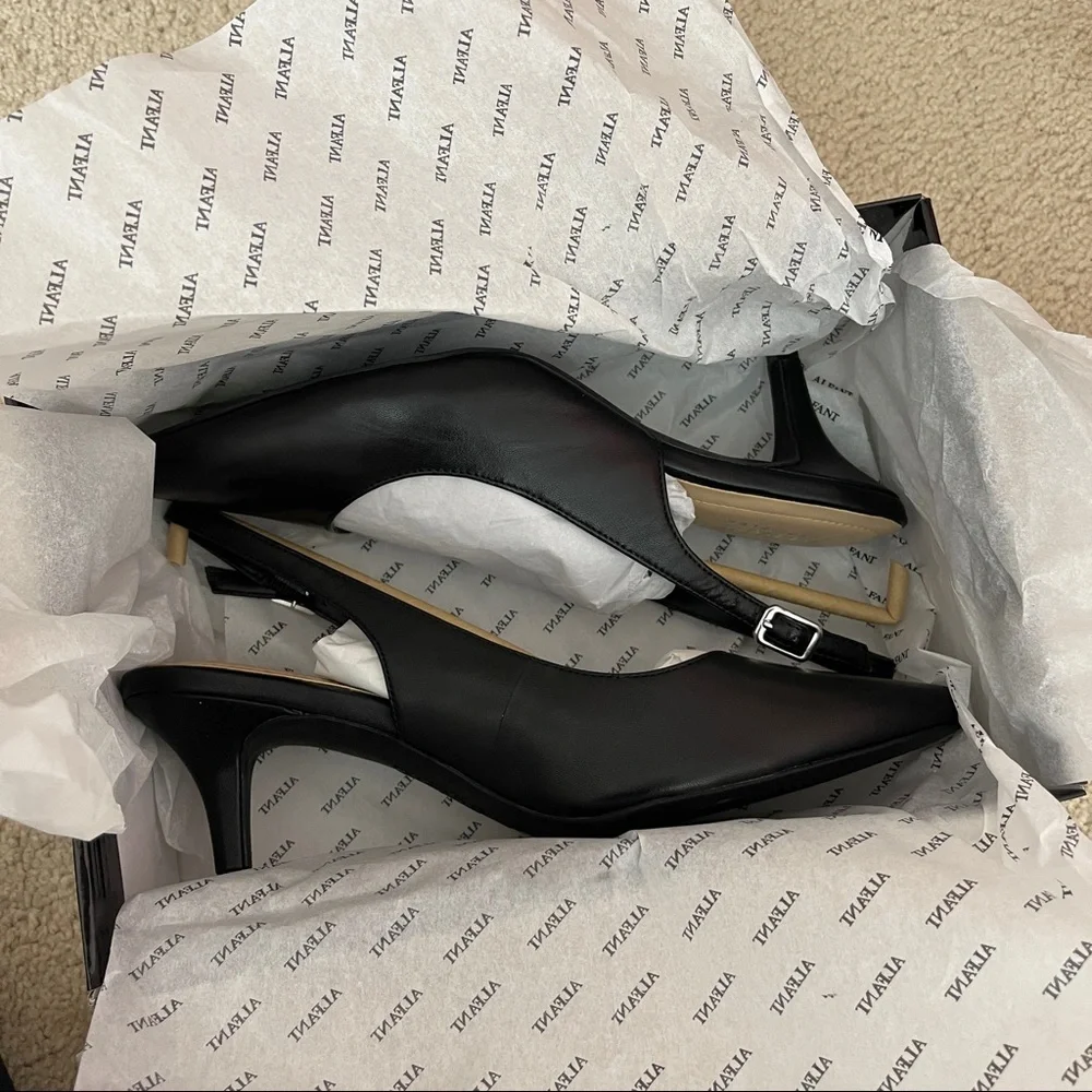 Alfani women step