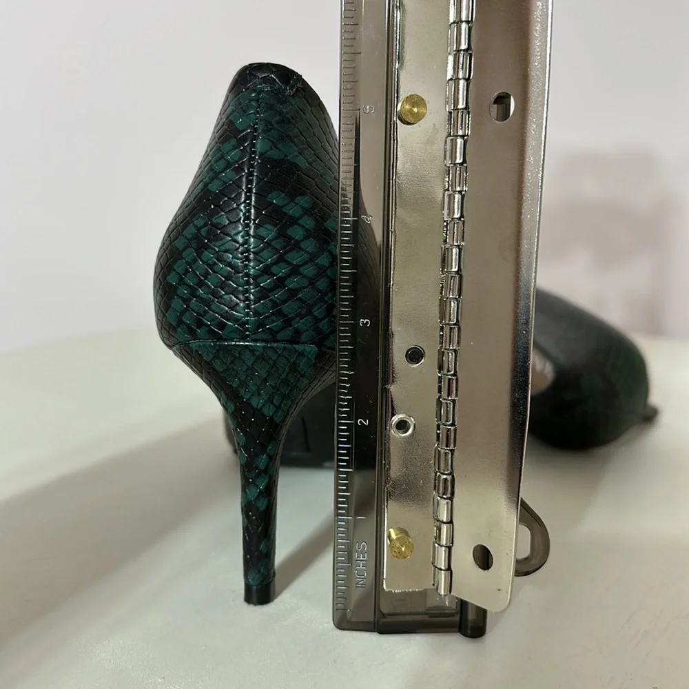Alfani snake print