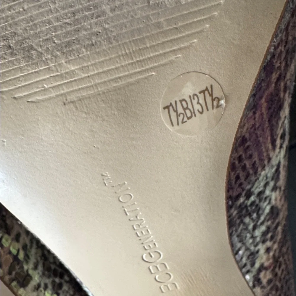 BCBGeneration treasure stiletto