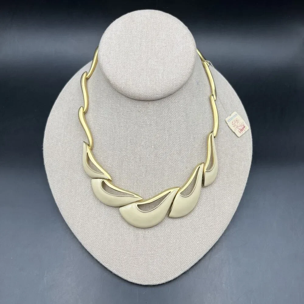 Trifari vintage gold