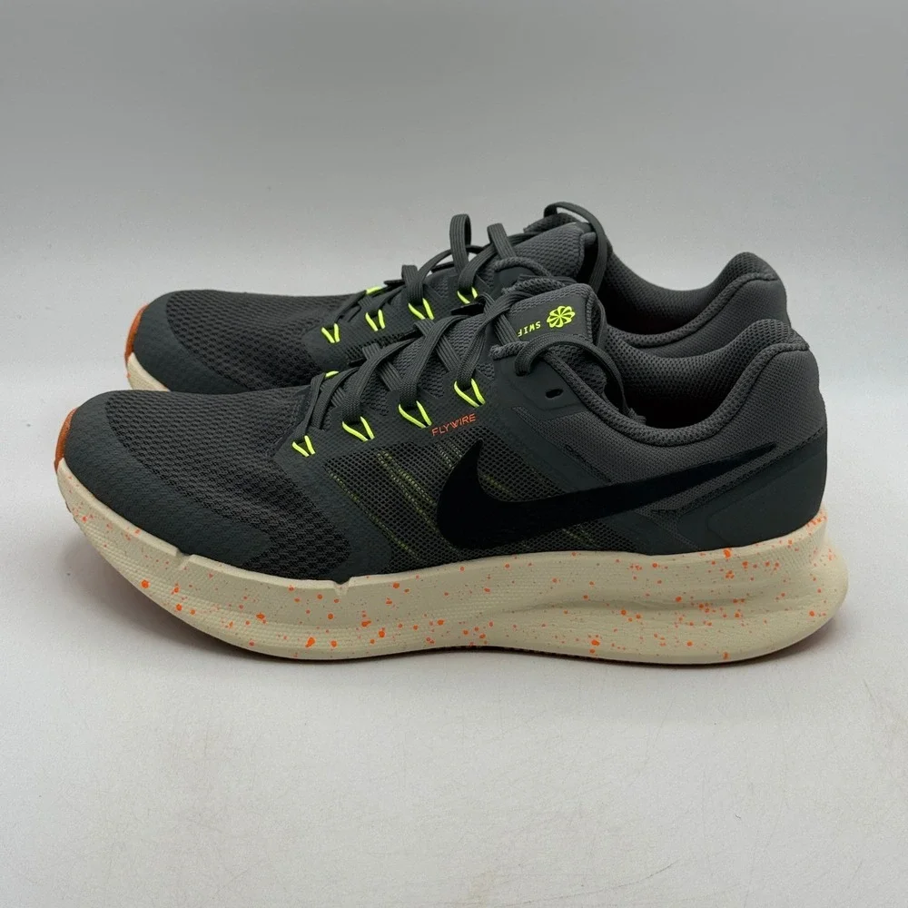 Nike run swift