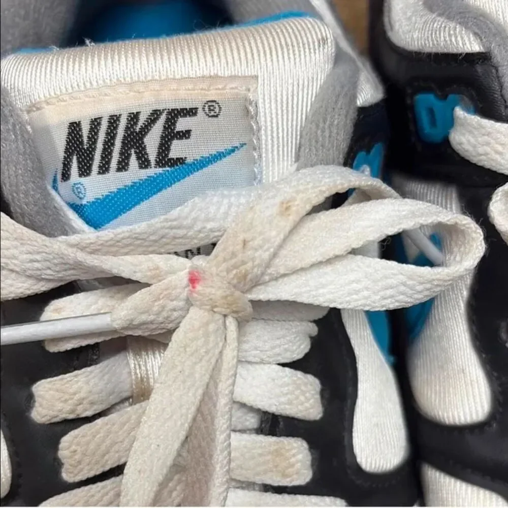 Nike classic air