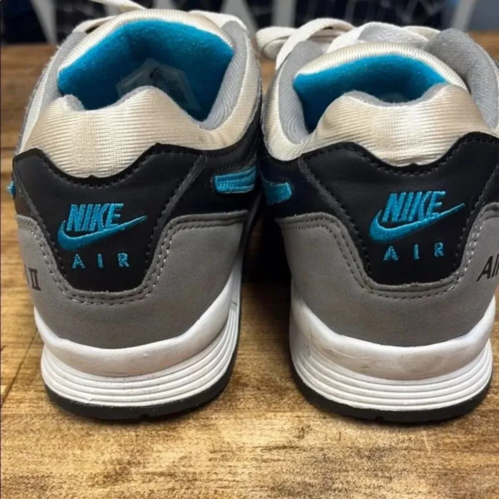 Nike classic air