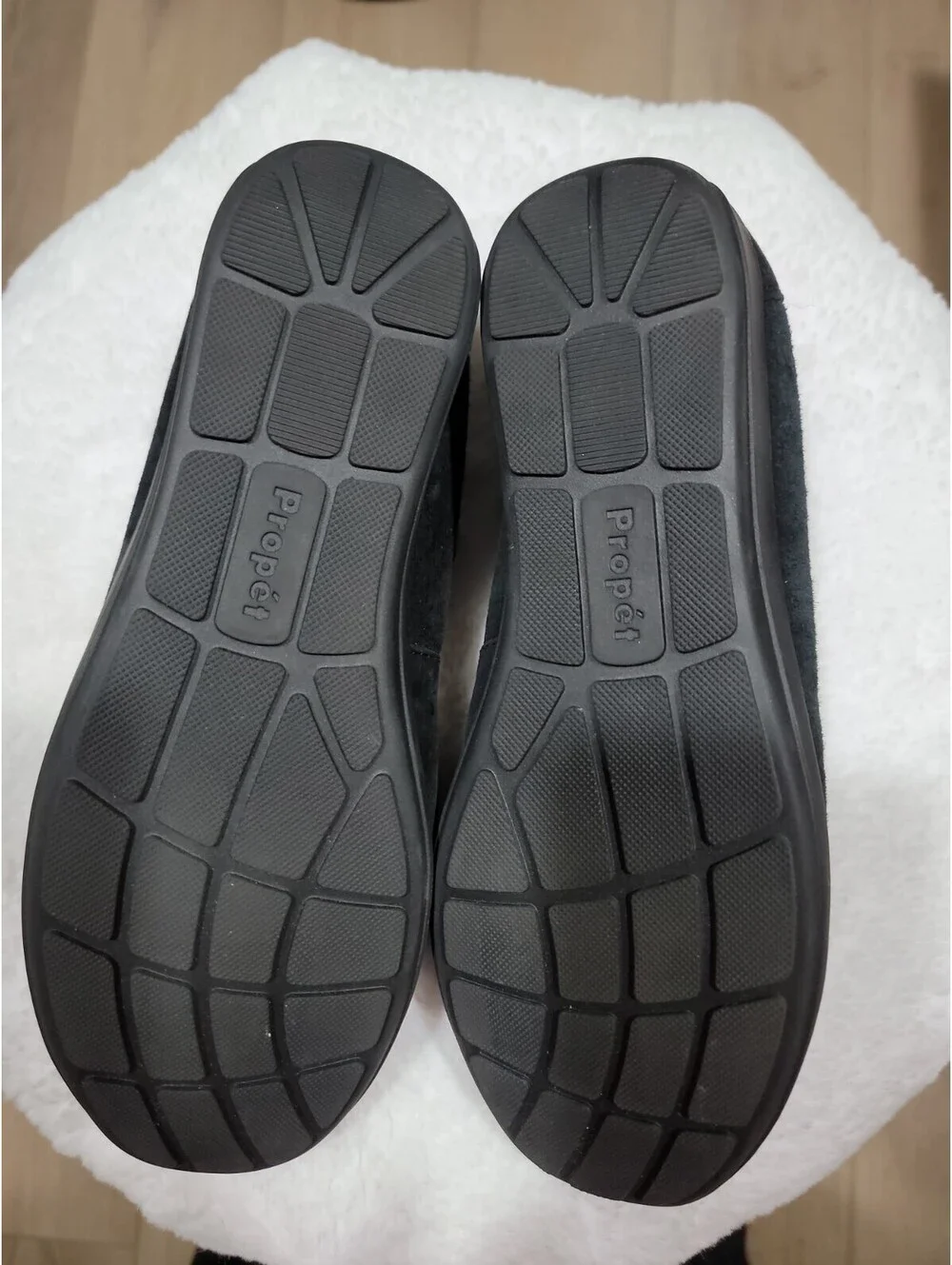PROPET Yara Slip-On Cushioned Orthotic Comfort Womens Sz 6.5 Black Suede NEW