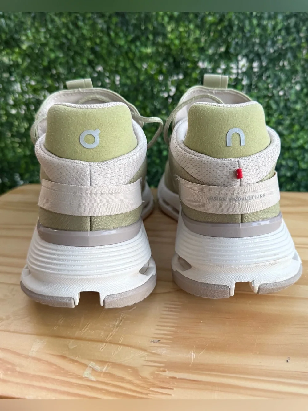 On Cloudnova 2 Men’s 10.5 Caper Desert Sneakers