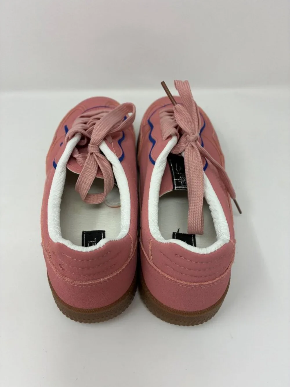 Rachel Roy Pink Retro Low Top Sneakers Women’s Gum Sole Blue Trim Lace Up Shoes