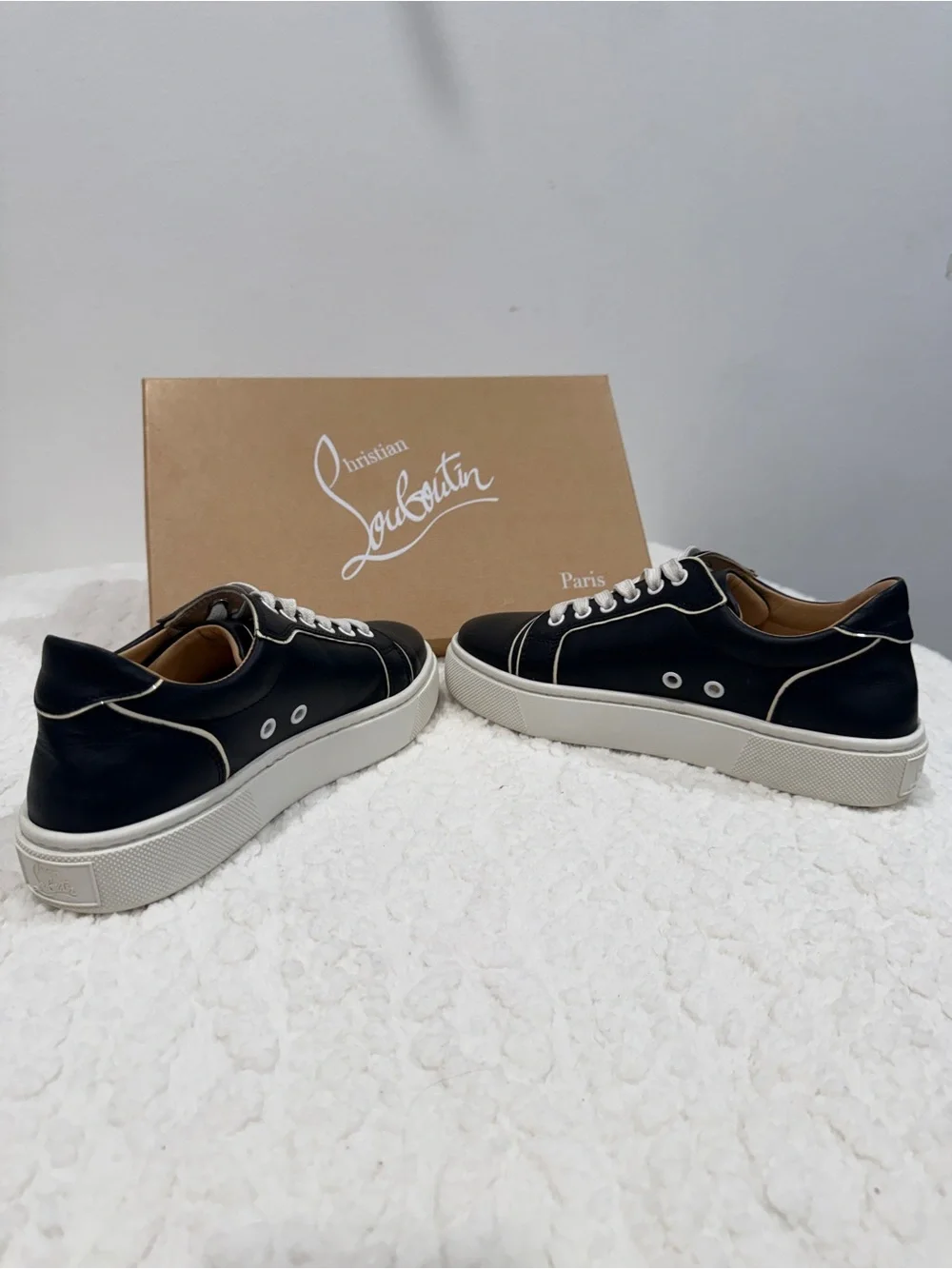 Christian Louboutin am open