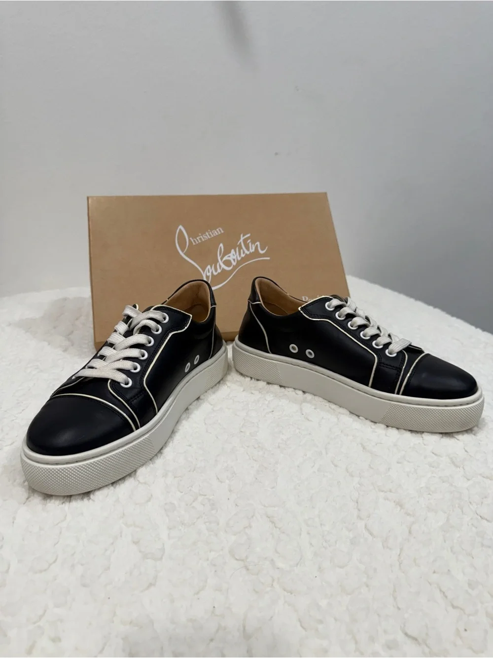Christian Louboutin am open
