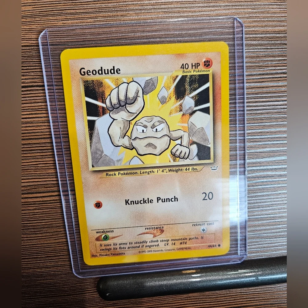 Pokemon Geodude 44/64 Neo Revelation Trading Card
