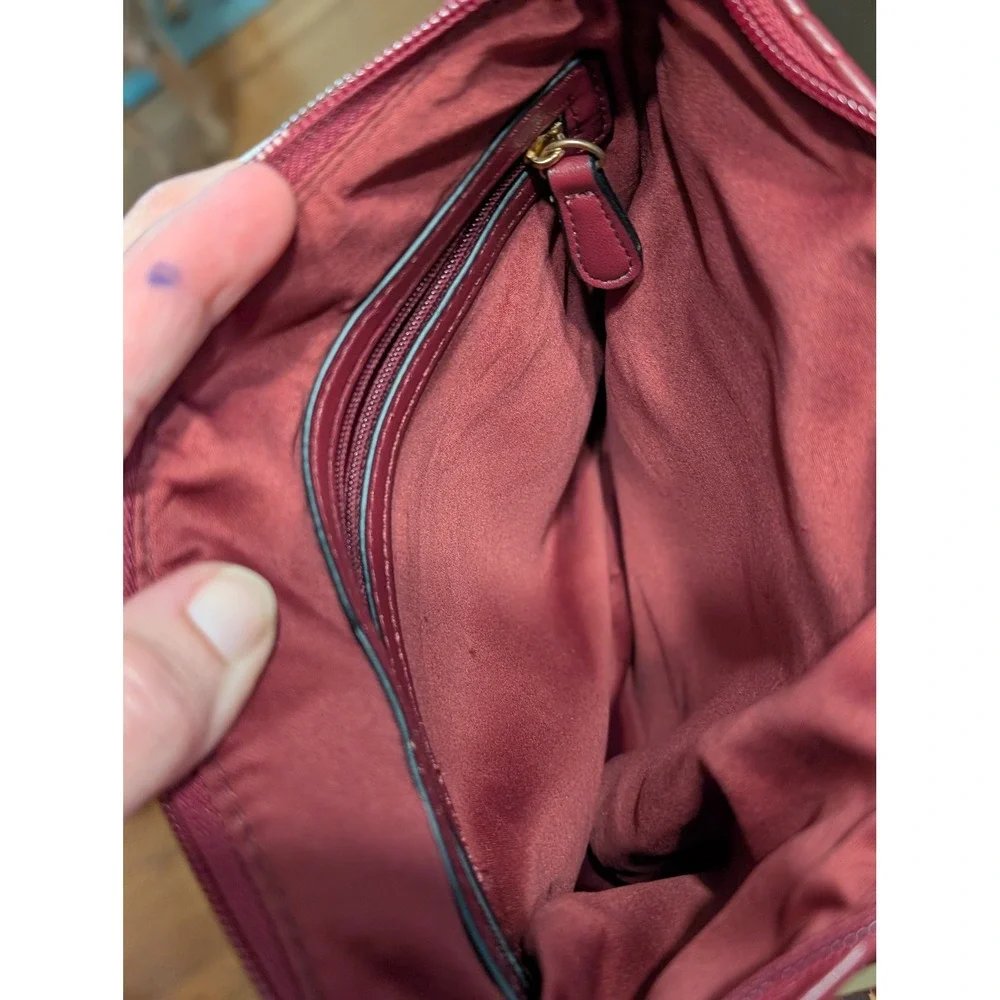 N/A stylish burgundy
