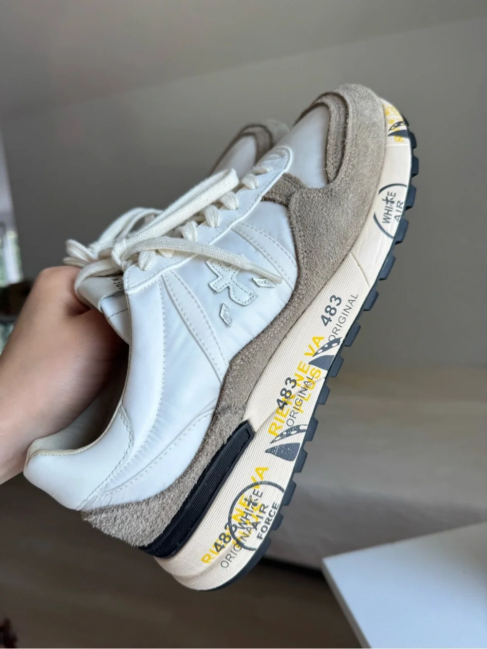 Premiata white taupe