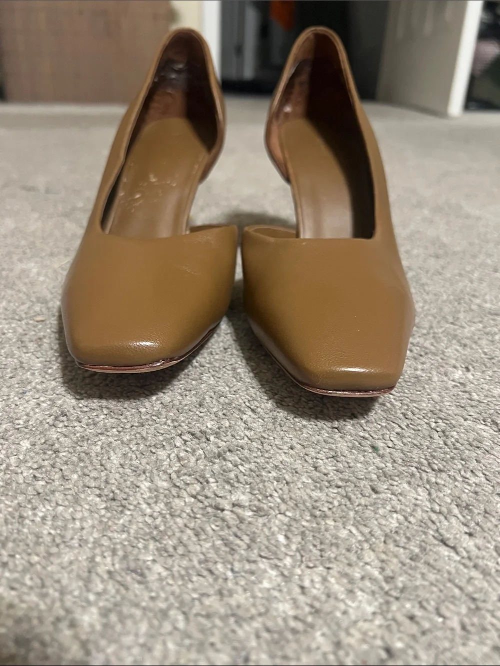 Vince beautiful leather