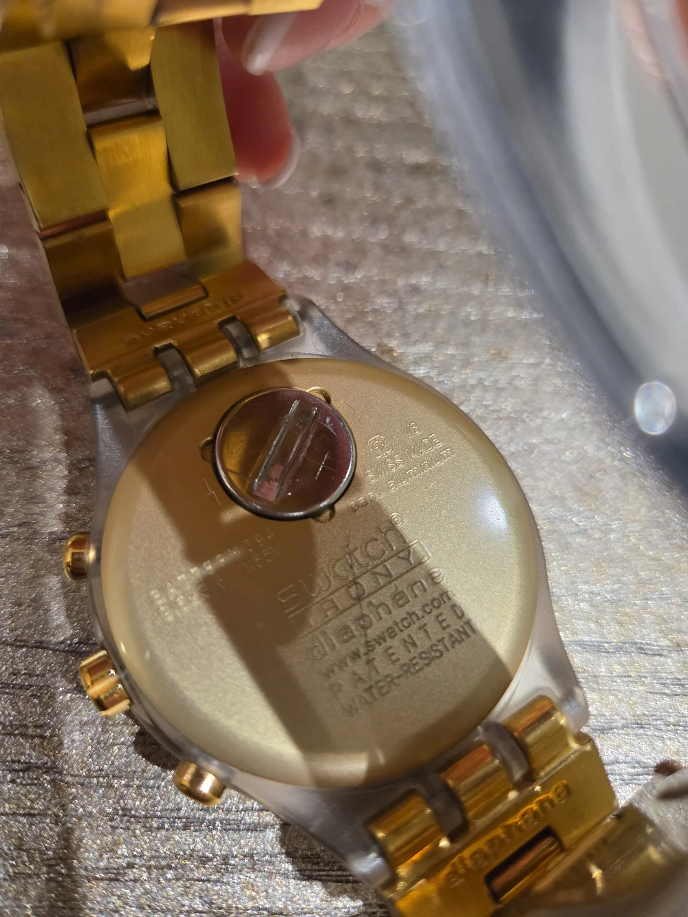 Swatch stylish gold