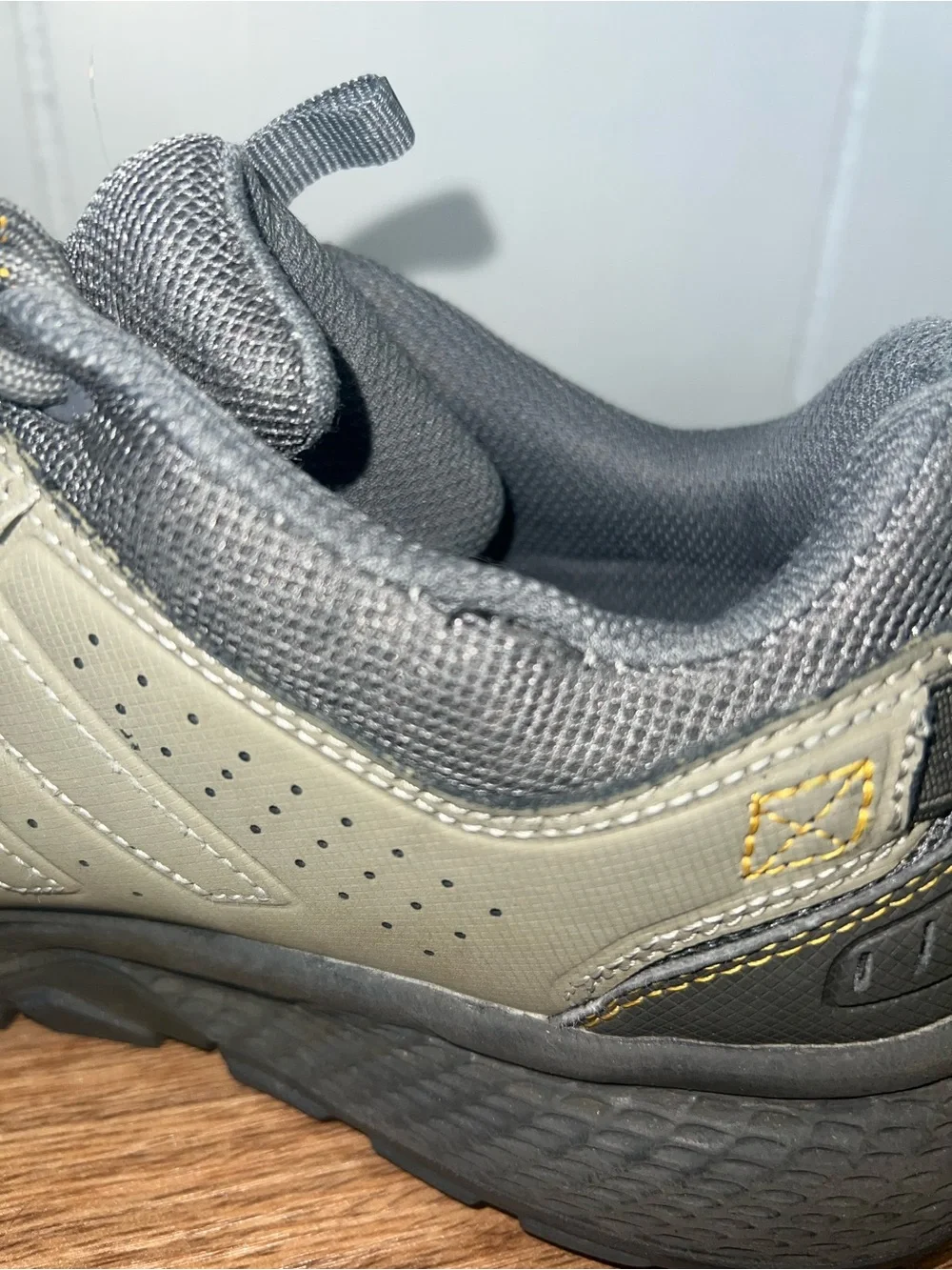 Skechers dynamite men’s