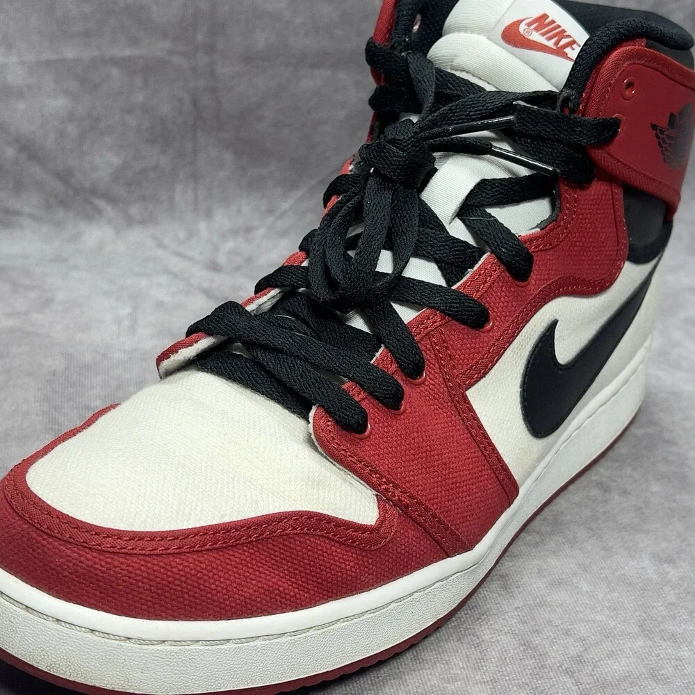 Jordan white black