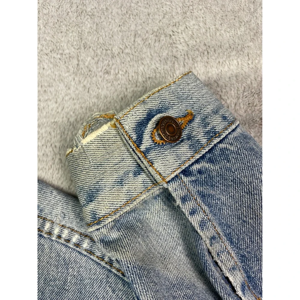 Vintage 90s Levis 70507 4890 Denim Trucker Jacket Mens Large Light Wash USA Made