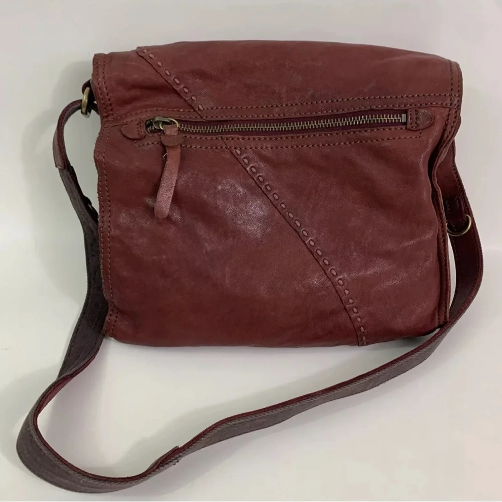 Lucky Brand Abbey Road Vintage Handbag Crossbody Messenger Leather Reddish Brown