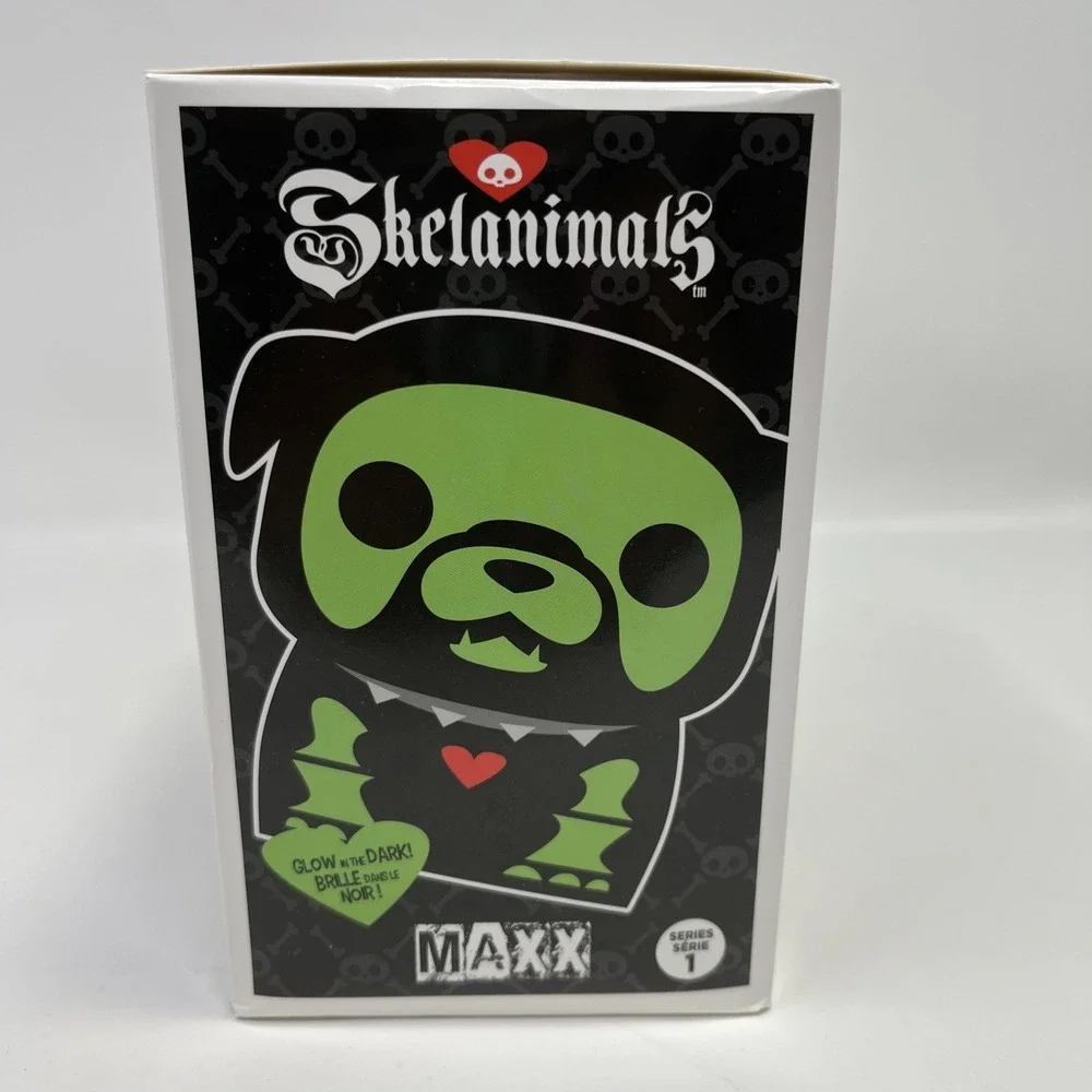 Skelanimals maxx glow